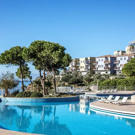 אתר נופש Aria Claros &