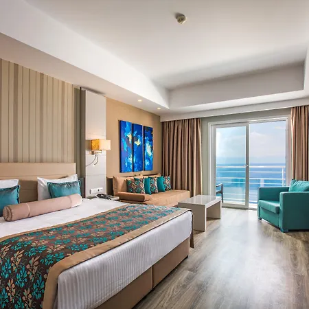 Ośrodek wypoczynkowy Aria Claros & 5*