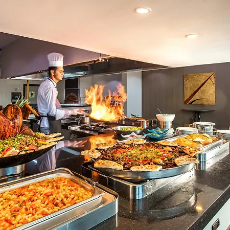 Aria Claros & 리조트