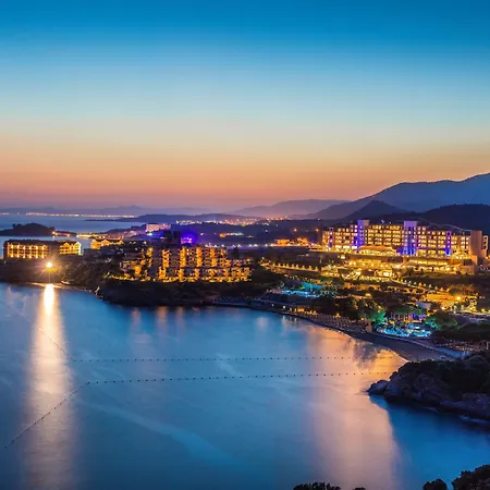 Aria Claros & 리조트 5*