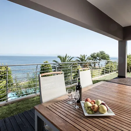 리조트 Aria Claros & 5*