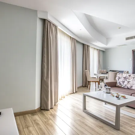 Aria Claros & Ośrodek wypoczynkowy 5*