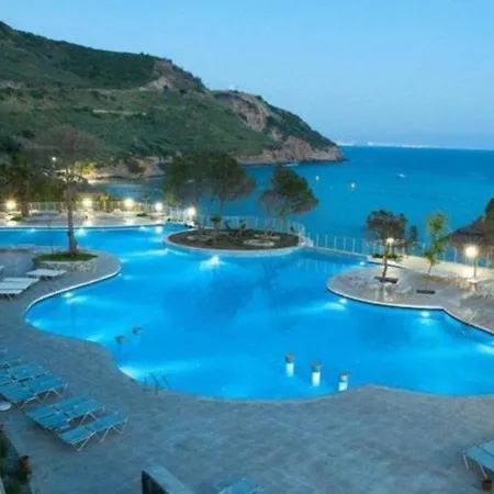 Ośrodek wypoczynkowy Aria Claros & Özdere