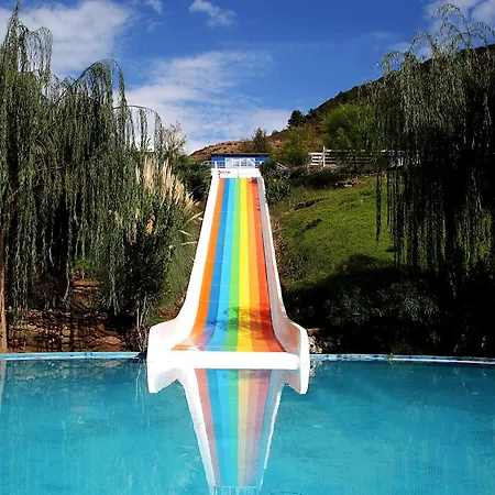 리조트 Aria Claros & 5*