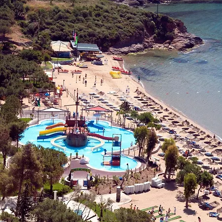 Ośrodek wypoczynkowy Aria Claros & 5*