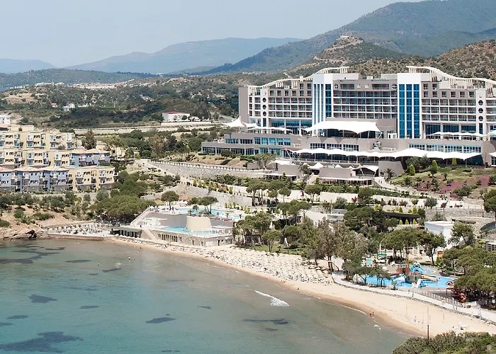 Aria Claros & Resort 5*