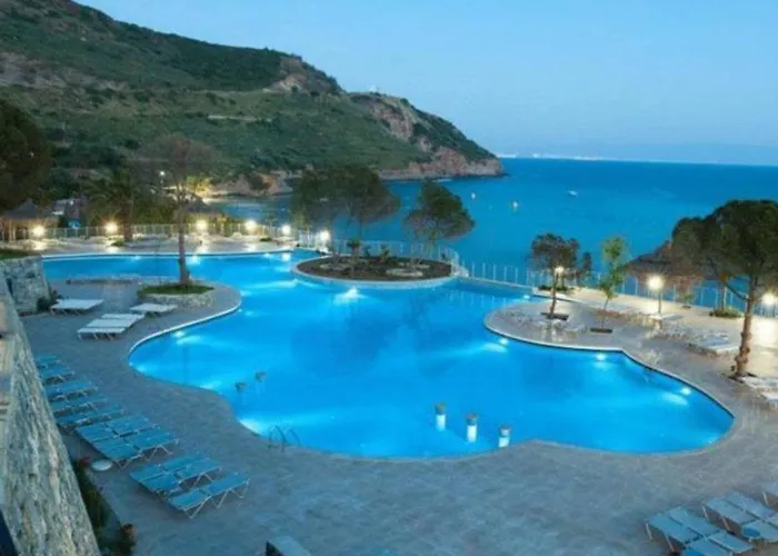 Resort Aria Claros & Özdere
